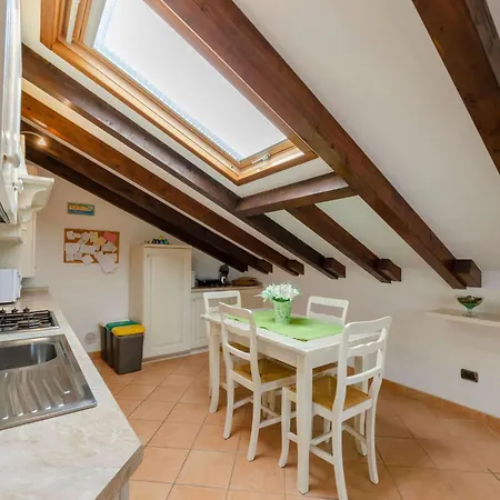 Apartamento Ca Du Pescou Charmantes Dachgeschoss In By Interhome San Massimo (Liguria)