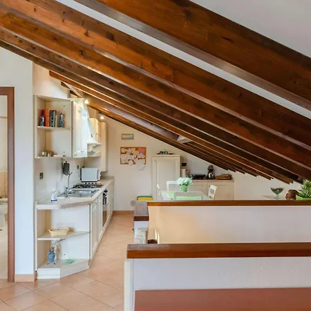 Apartamento Ca Du Pescou Charmantes Dachgeschoss In By Interhome San Massimo (Liguria)